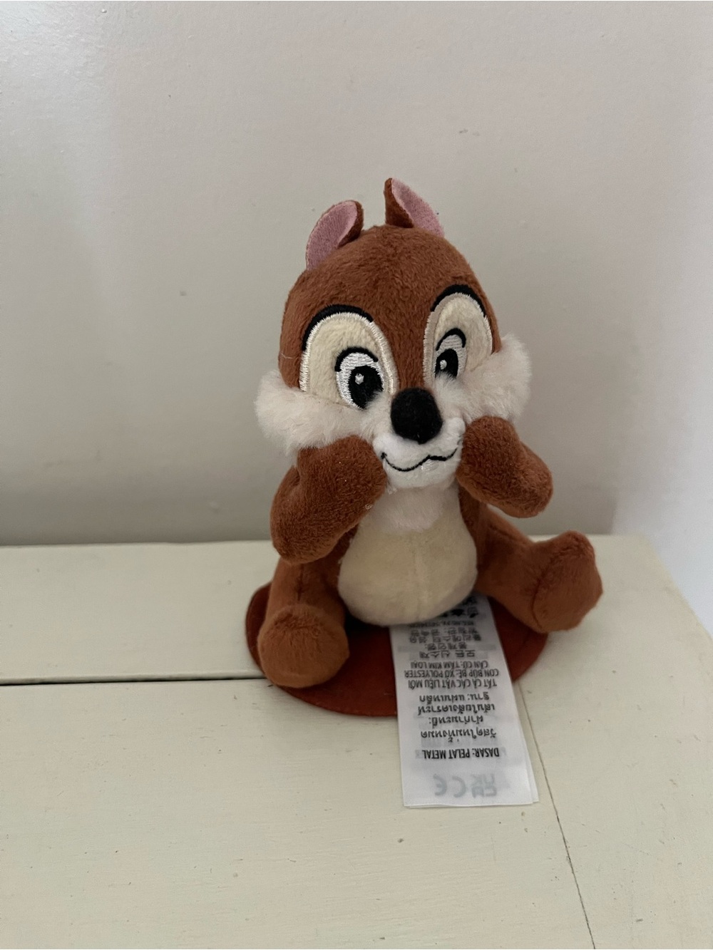 Chip (or Dale) Disney magnetic shoulder pal